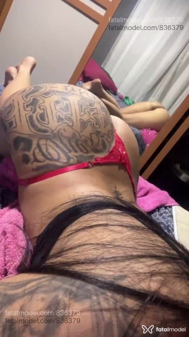 Acompanhante mulher morena (o) de olhos pretos em Navegantes - Tifany