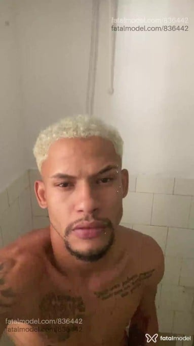 Acompanhante homem loira (o) de olhos azuis em Belo Horizonte - LÉO MORGANS