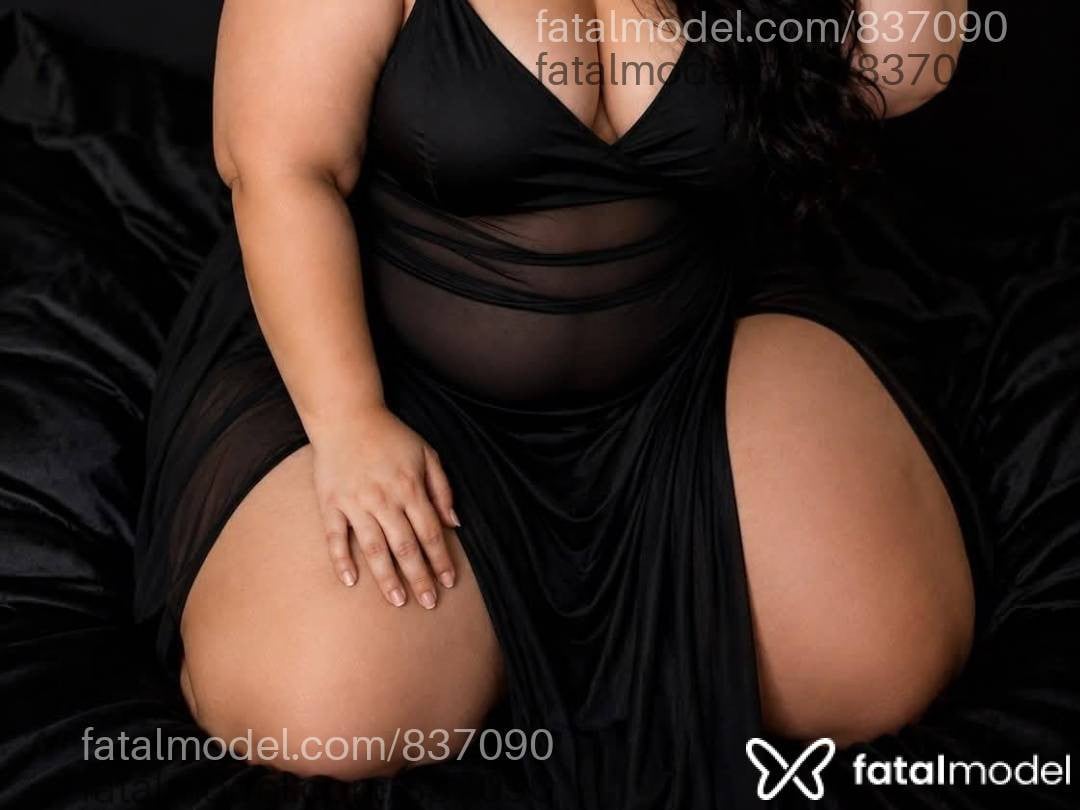 Acompanhante mulher morena (o) de olhos pretos em Pindamonhangaba - Aline