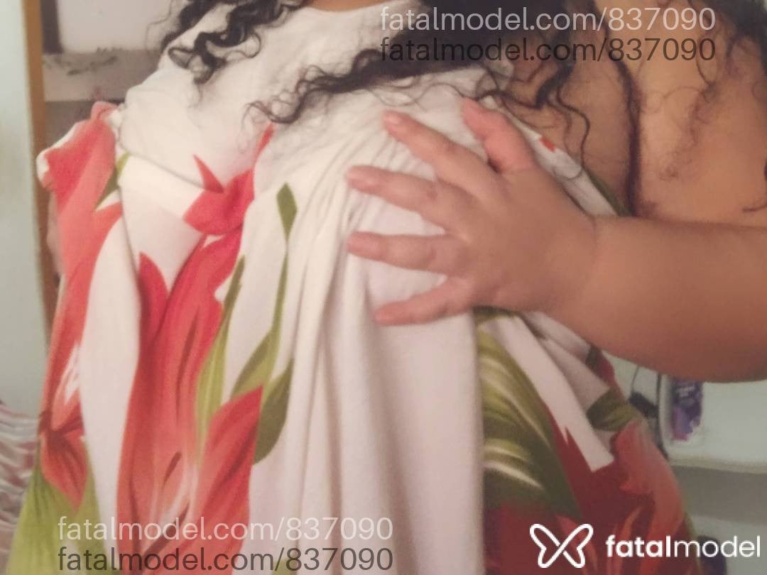 Acompanhante mulher morena (o) de olhos pretos em Pindamonhangaba - Aline