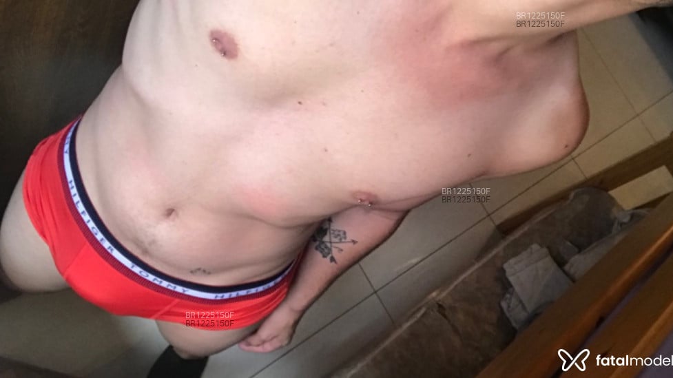 Acompanhante homem com cabelo castanho de olhos castanhos em Franca - Gabriel Barone