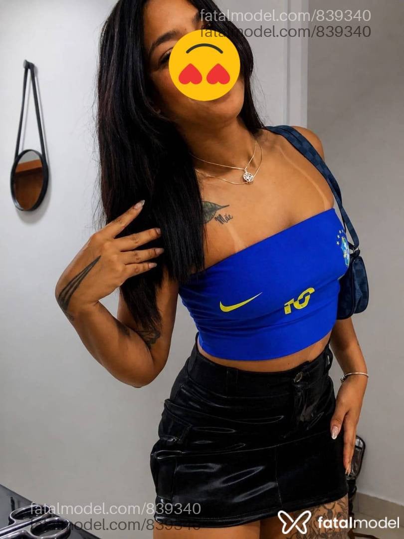 Acompanhante mulher com cabelo castanho de olhos castanhos em Vitória da Conquista - Liz Menezes