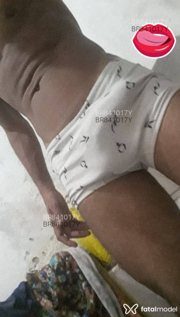 Acompanhante homem com cabelo castanho de olhos castanhos - Juninho silva Acompanhante homem com cabelo castanho de olhos castanhos - Juninho silva
