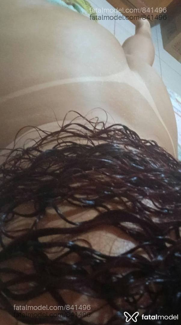 Acompanhante mulher ruiva (o) de olhos castanhos - Mel