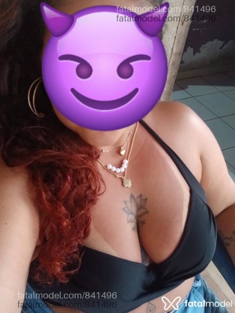 Acompanhante mulher ruiva (o) de olhos castanhos - Mel