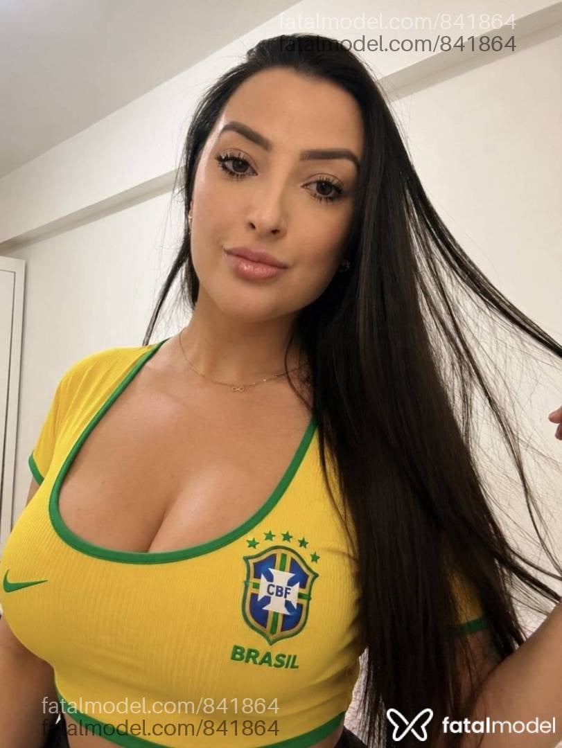 Acompanhante mulher com cabelo castanho de olhos castanhos em Foz do Iguaçu - Melissa Novaes