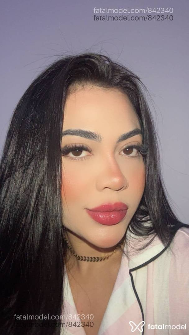 Acompanhante mulher morena (o) de olhos castanhos - Mirella Gusmão