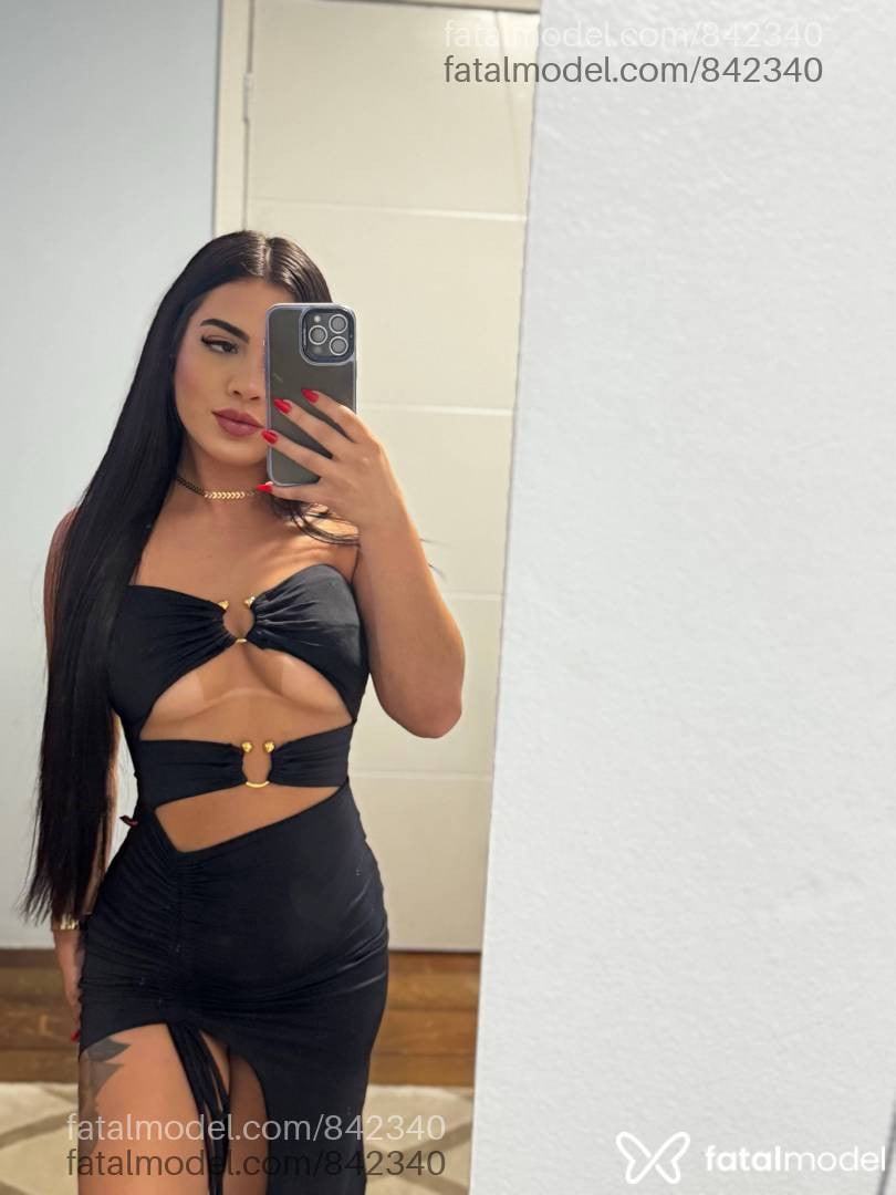 Acompanhante mulher morena (o) de olhos castanhos - Mirella Gusmão