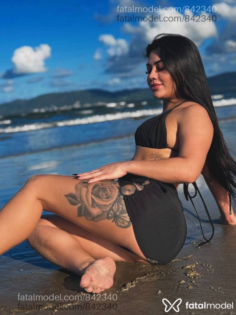 Acompanhante mulher morena (o) de olhos castanhos - Mirella Gusmão