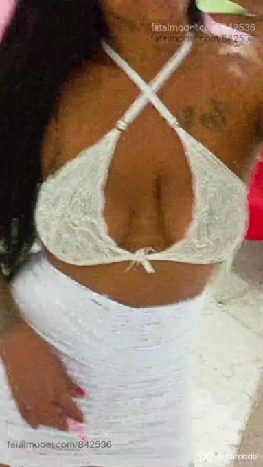 Acompanhante mulher trans morena (o) de olhos castanhos em Presidente Prudente Acompanhante mulher trans morena (o) de olhos castanhos em Presidente Prudente - Yasmin Rios