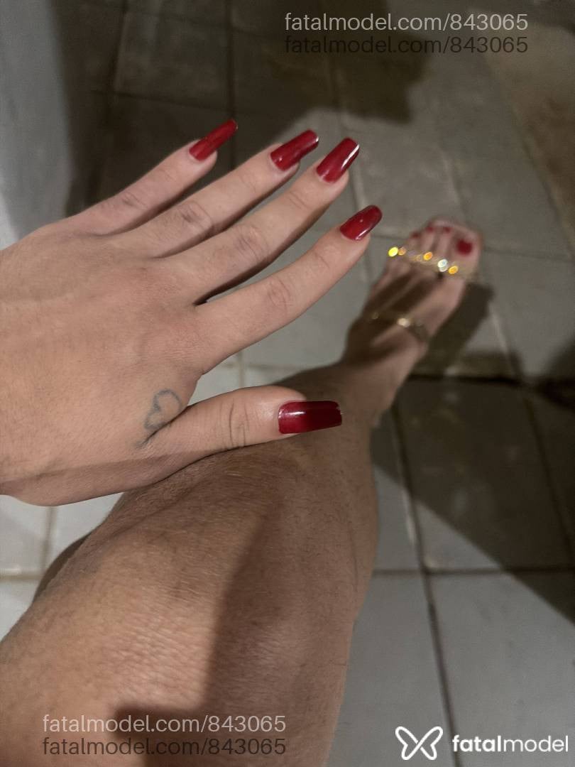 Acompanhante travesti morena (o) de olhos castanhos - Juliana Analick Acompanhante travesti morena (o) de olhos castanhos - Juliana Analick