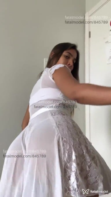 Acompanhante mulher loira (o) de olhos castanhos em Porto Alegre - Melissa