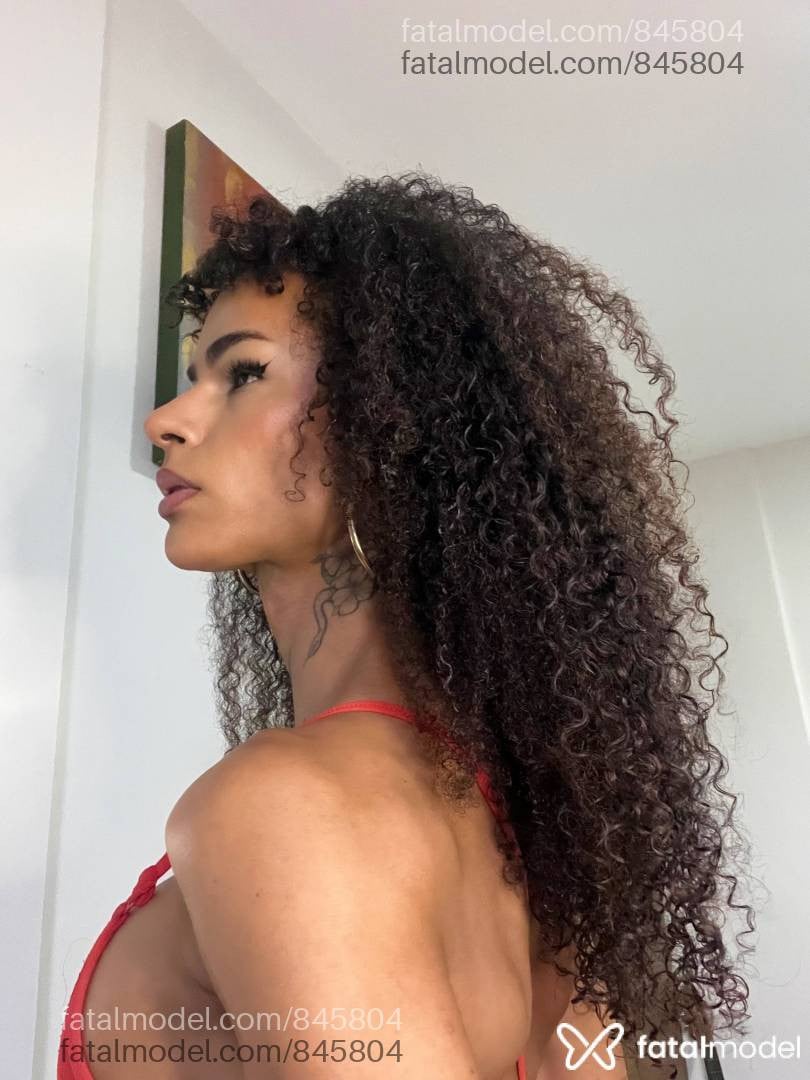Acompanhante travesti morena (o) de olhos castanhos em Belo Horizonte - Viihleoa