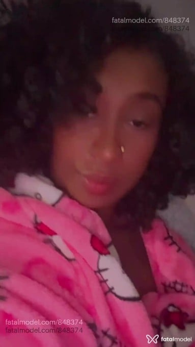 Acompanhante mulher morena (o) de olhos castanhos em Rio das Ostras - beatrizypinheiro