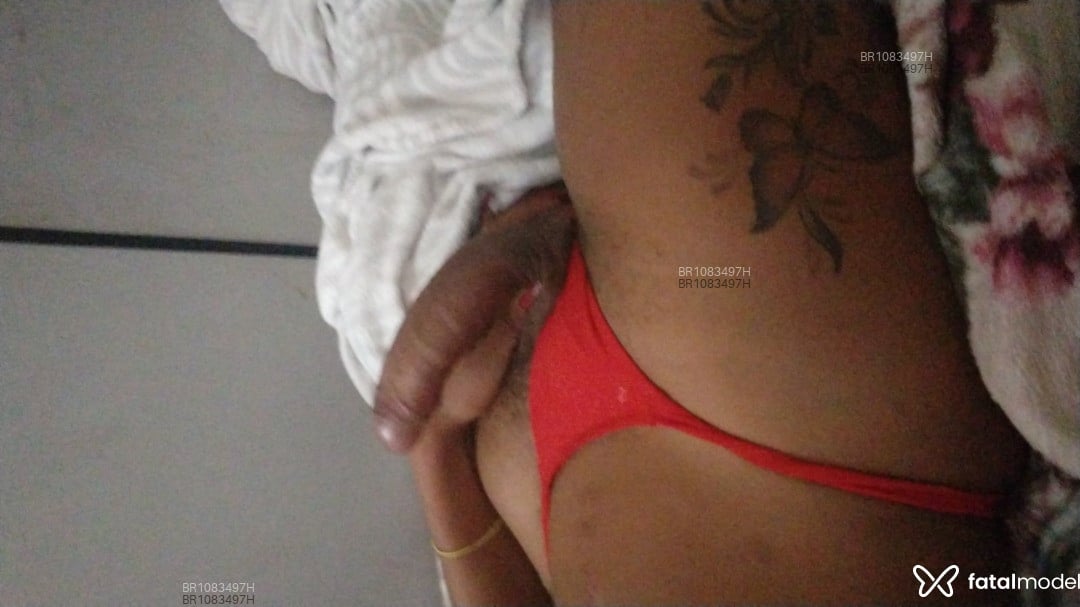 Acompanhante travesti morena (o) de olhos castanhos em Araras - Rafhaelly Hickmann