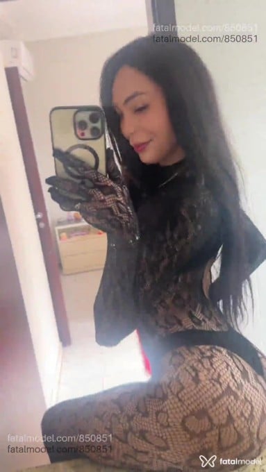 Acompanhante mulher trans morena (o) de olhos castanhos em Ribeirão Preto - Melissa Colucci