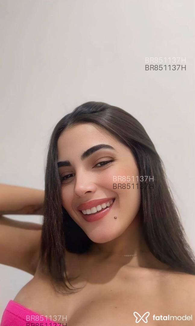Acompanhante mulher com cabelo castanho de olhos castanhos em Luís Eduardo Magalhães Acompanhante mulher com cabelo castanho de olhos castanhos em Luís Eduardo Magalhães - larissa bianchessi