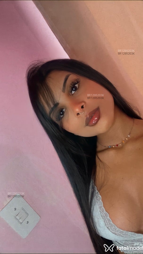 Acompanhante mulher morena (o) de olhos mel em Apiaí Acompanhante mulher morena (o) de olhos mel em Apiaí - Larissa Matos