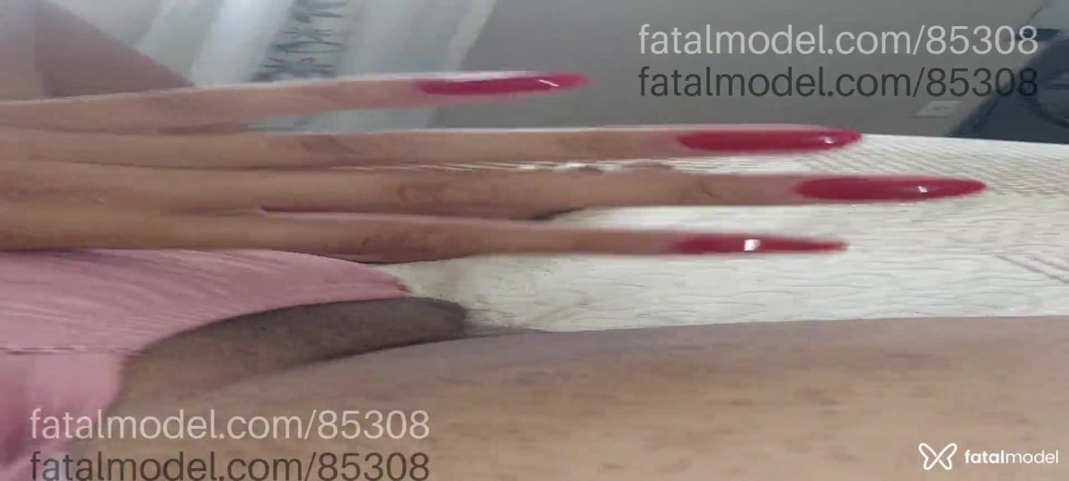 Acompanhante travesti morena (o) de olhos castanhos em Lorena - Julliana Santos
