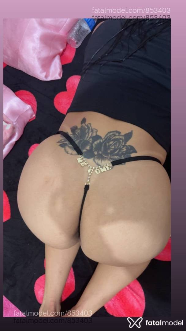 Acompanhante mulher morena (o) de olhos mel - Mel