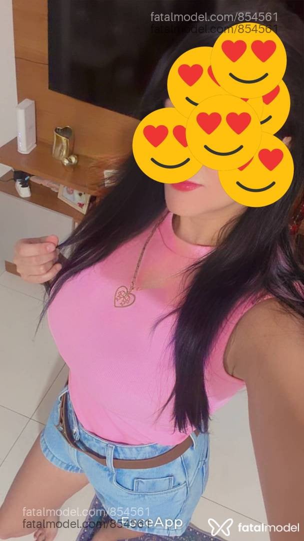 Acompanhante mulher morena (o) de olhos castanhos - Tatiane