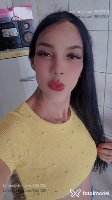 Acompanhante mulher trans morena (o) de olhos pretos em Mirassol - Gaby Pimenthinha