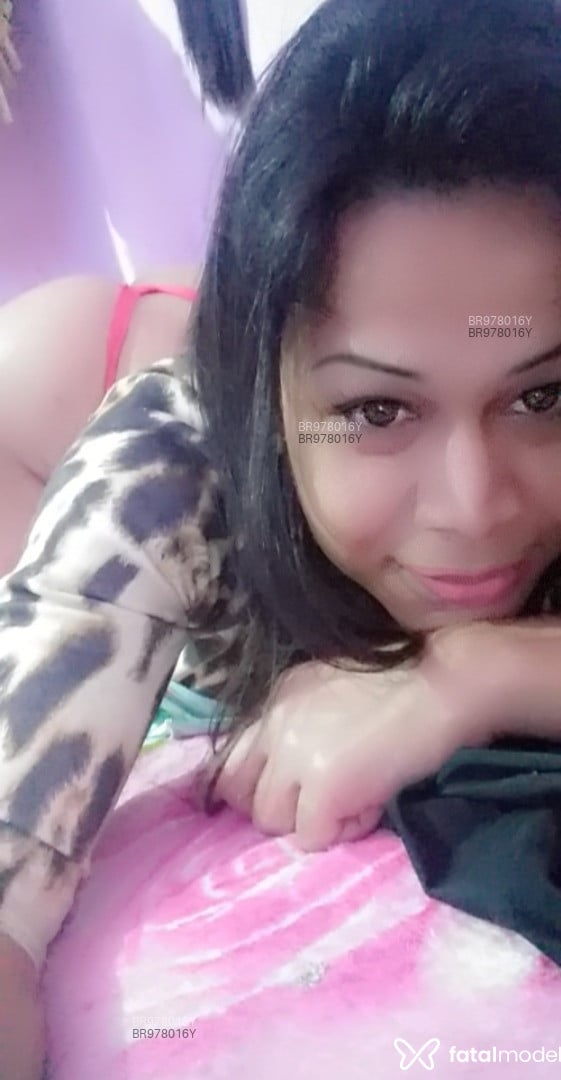 Acompanhante travesti morena (o) de olhos castanhos em São Paulo - Brenda