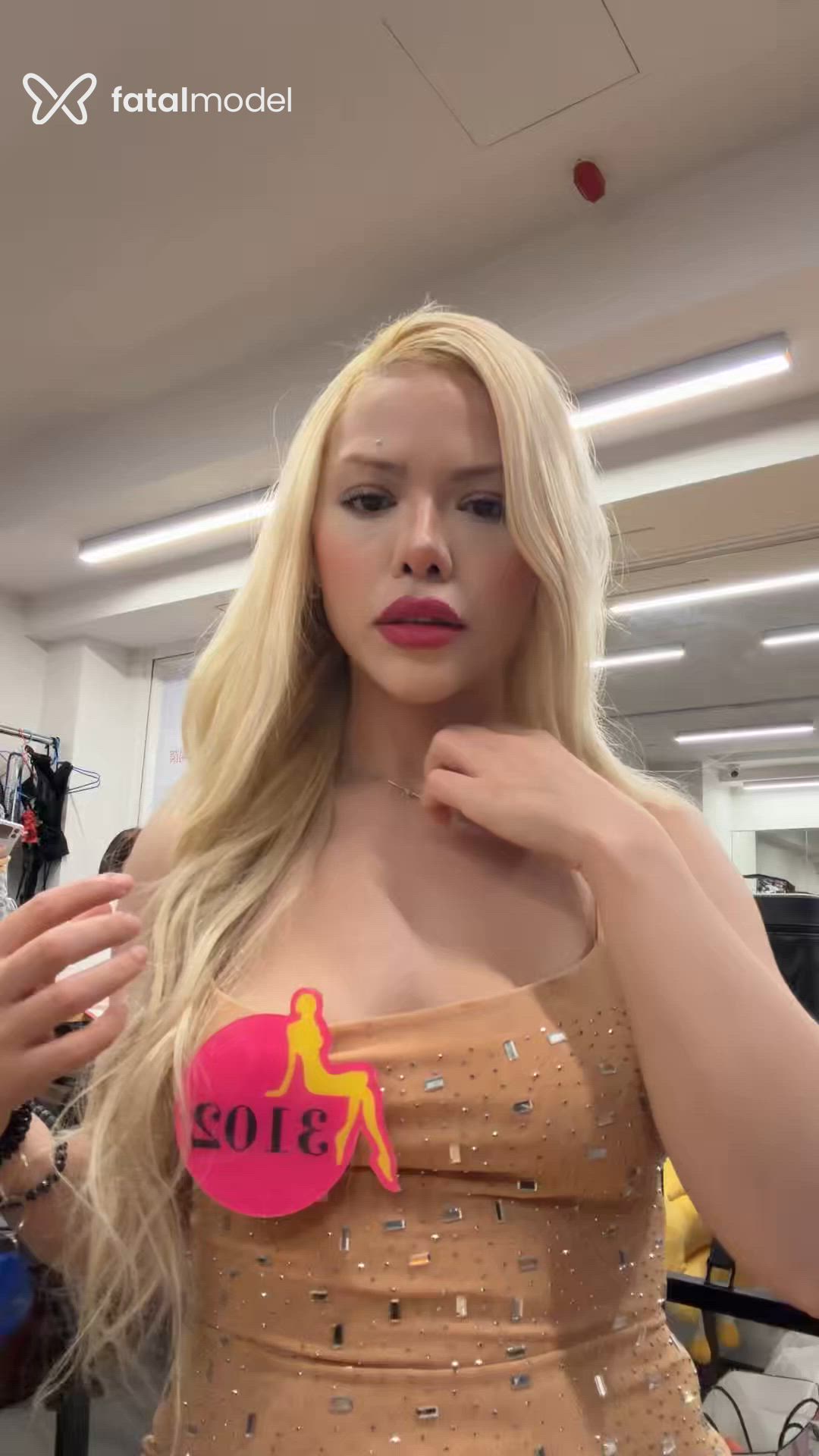 Acompanhante mulher ruiva (o) de olhos mel em Itajaí Acompanhante mulher ruiva (o) de olhos mel em Itajaí - Nicki Prado