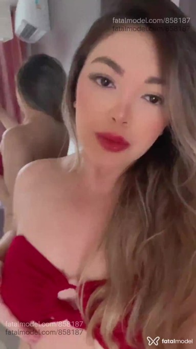 Acompanhante mulher loira (o) de olhos castanhos em Cacoal - Lara Brandão