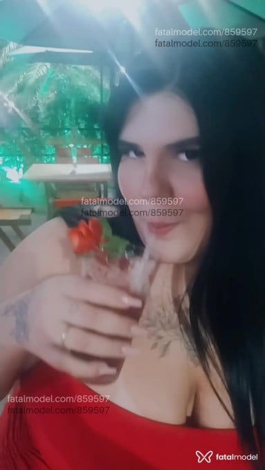 Acompanhante mulher com cabelo castanho de olhos castanhos em São Paulo Acompanhante mulher com cabelo castanho de olhos castanhos em São Paulo - Mariana Silva