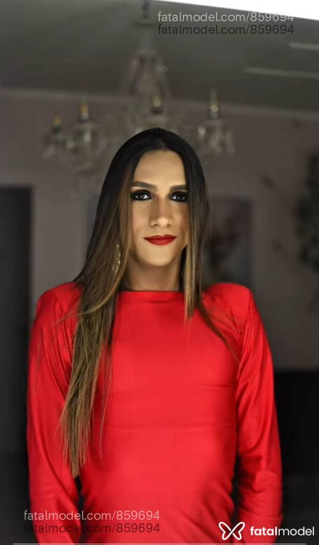 Acompanhante travesti morena (o) de olhos pretos em Campo Verde Acompanhante travesti morena (o) de olhos pretos em Campo Verde - Kelly Bueno