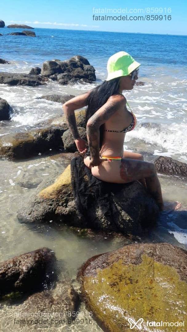 Acompanhante mulher com cabelo castanho de olhos pretos em Contagem - Natalya Dias
