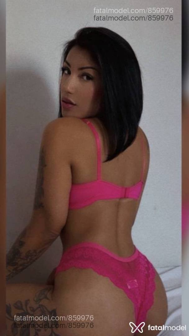 Acompanhante mulher morena (o) de olhos castanhos - Giovana