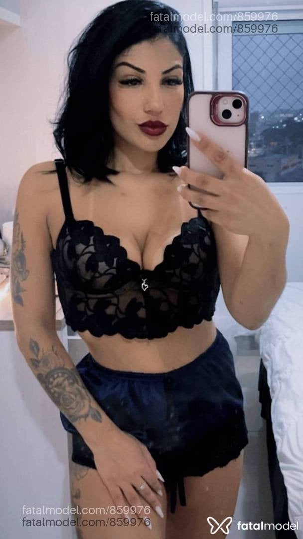 Acompanhante mulher morena (o) de olhos castanhos em Curitiba - Giovana
