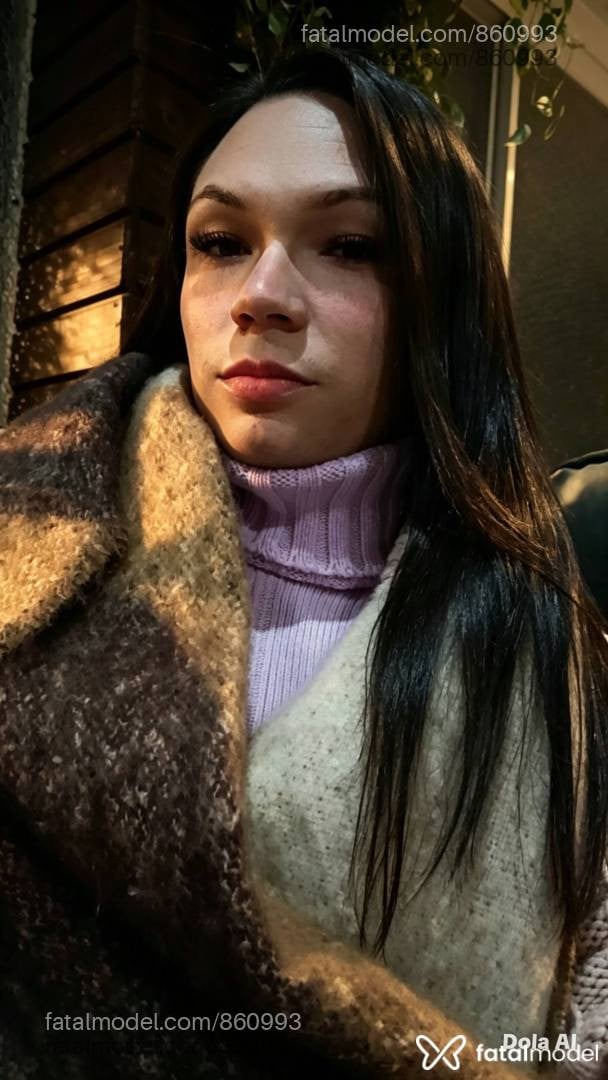 Acompanhante mulher trans com cabelo castanho de olhos castanhos em Cruz Alta - Renata