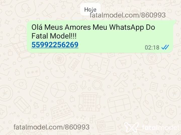 Acompanhante mulher trans com cabelo castanho de olhos castanhos em Cruz Alta - Renata