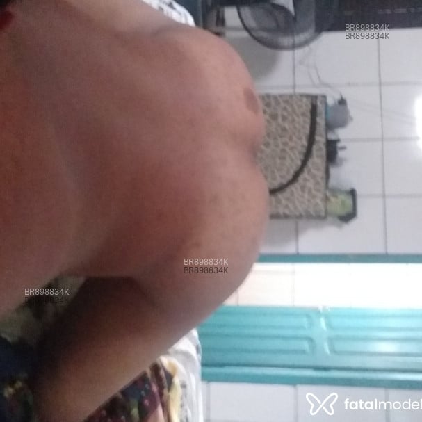 Acompanhante homem morena (o) de olhos castanhos em Porto Velho - GordinhoPass