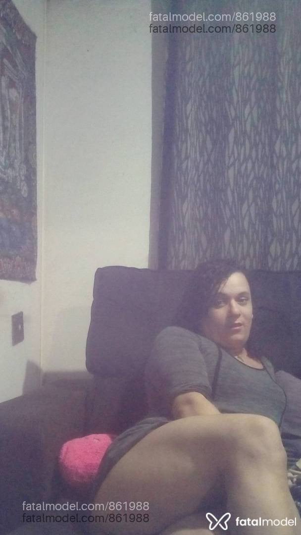 Acompanhante mulher trans com cabelo castanho de olhos castanhos em Tupã Acompanhante mulher trans com cabelo castanho de olhos castanhos em Tupã - Raissa Albuquerque