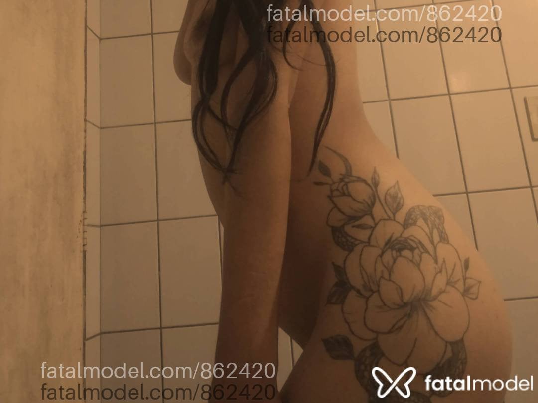 Acompanhante mulher ruiva (o) de olhos castanhos - Tamires