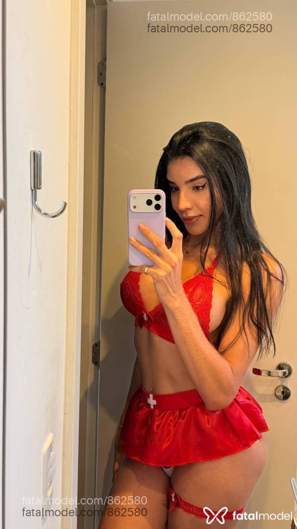 Acompanhante mulher trans morena (o) de olhos pretos em Vitória - Joellma Carvalho