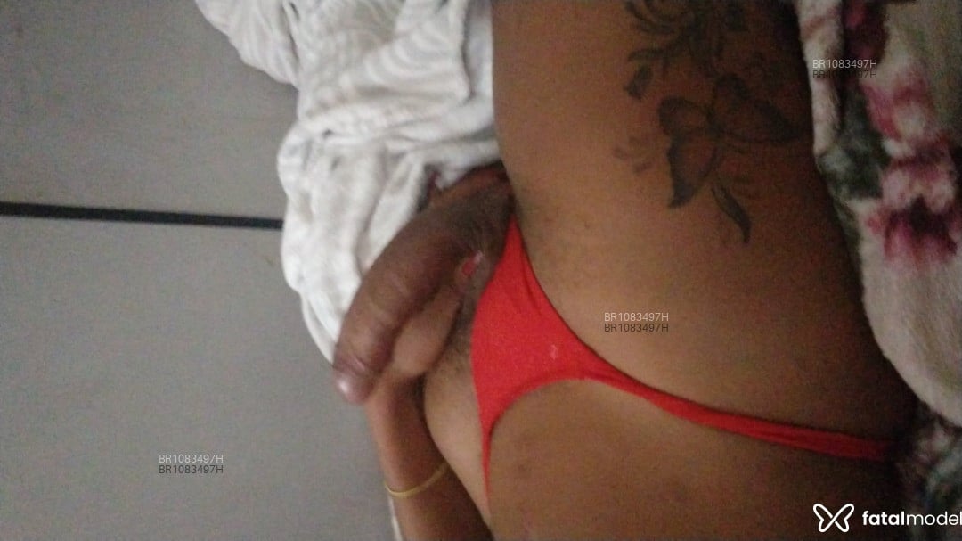 Acompanhante travesti morena (o) de olhos castanhos em Araras - Rafhaelly Hickmann