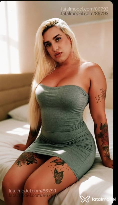 Acompanhante travesti loira (o) de olhos castanhos - Luanne Salles