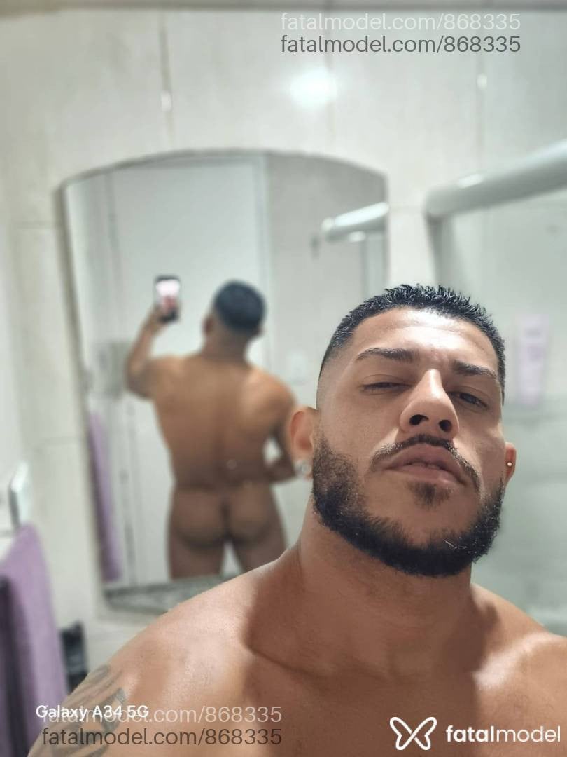 Acompanhante homem morena (o) de olhos castanhos em Caruaru Acompanhante homem morena (o) de olhos castanhos em Caruaru - Dom Arthur