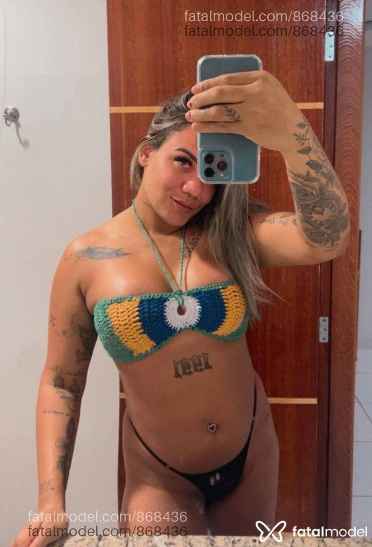 Acompanhante mulher loira (o) de olhos verdes - Mel Vianna Acompanhante mulher loira (o) de olhos verdes - Mel Vianna