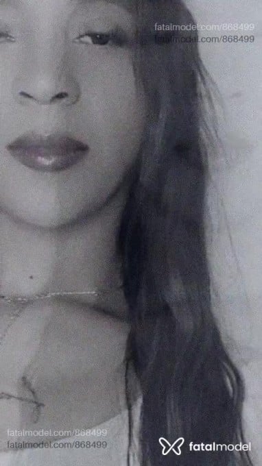 Acompanhante mulher com cabelo castanho de olhos castanhos - Bruninha