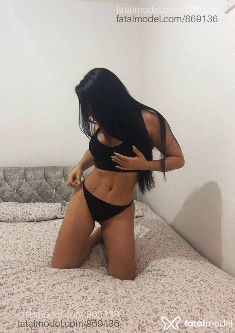 Acompanhante mulher com cabelo castanho de olhos castanhos em Balneário Piçarras - Thammy