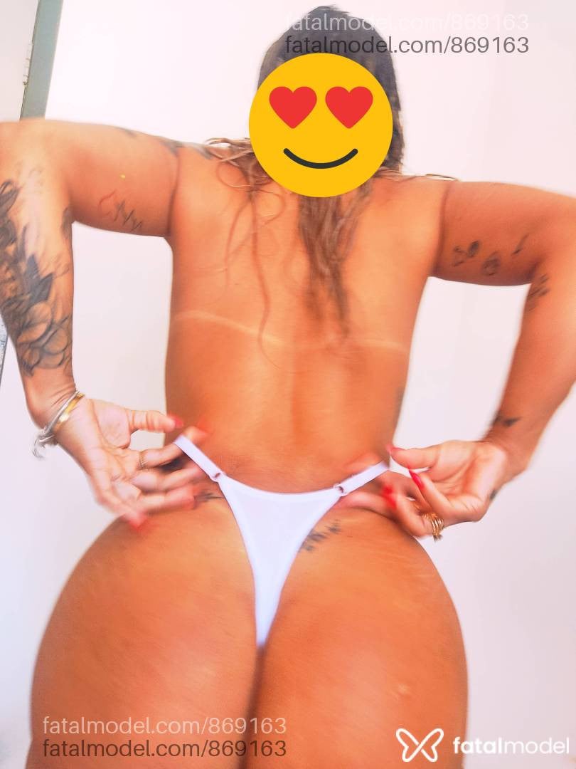 Acompanhante mulher loira (o) de olhos castanhos - Sabrina Soares