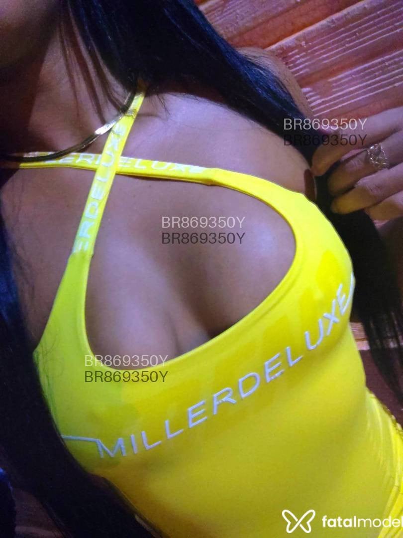 Acompanhante mulher morena (o) de olhos castanhos em Uberlândia - Natasha morena