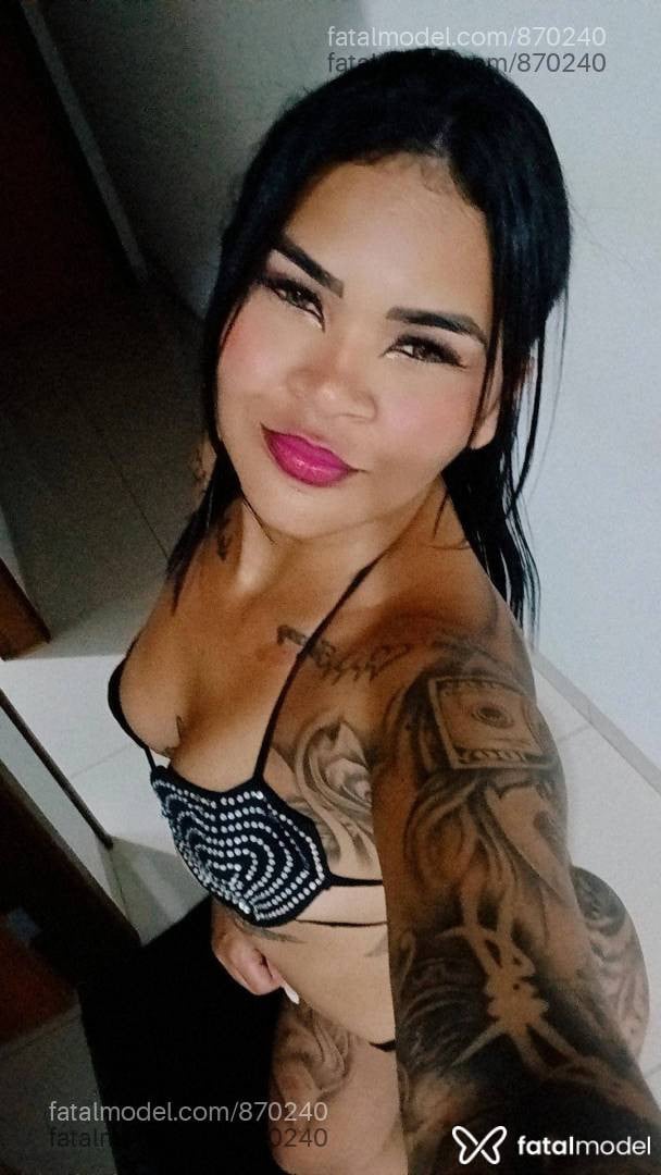 Acompanhante mulher morena (o) de olhos castanhos - Tay