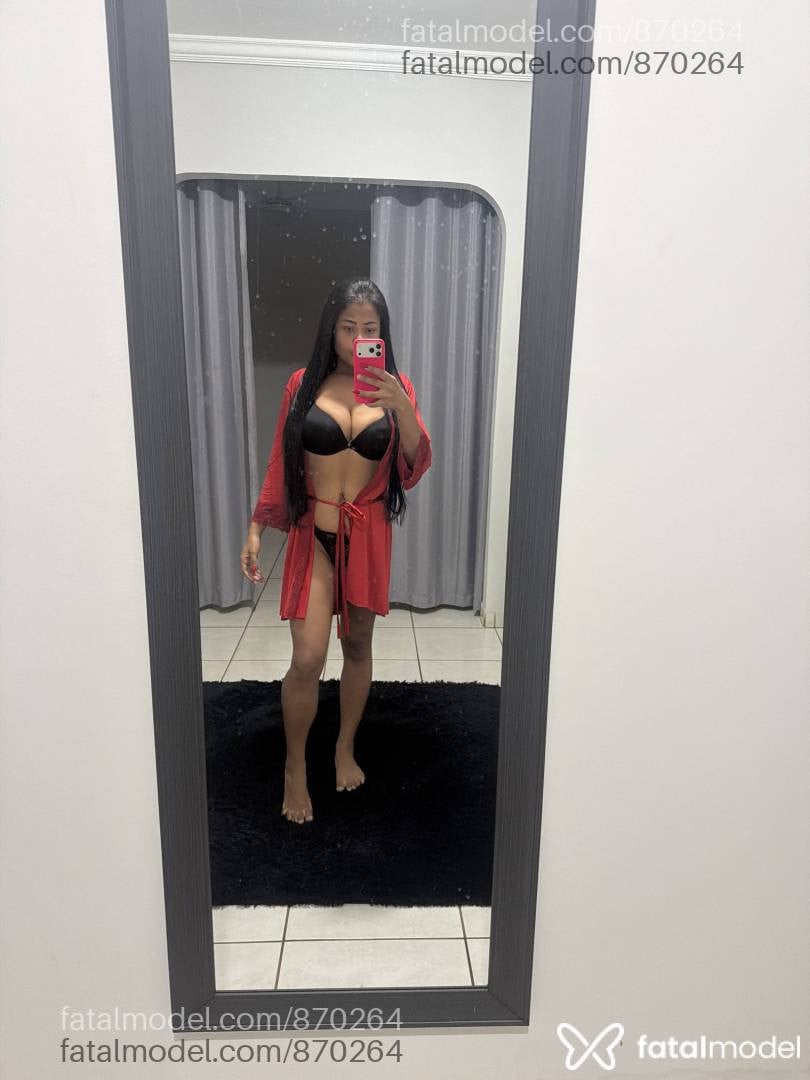 Acompanhante mulher morena (o) de olhos castanhos - Vanessa